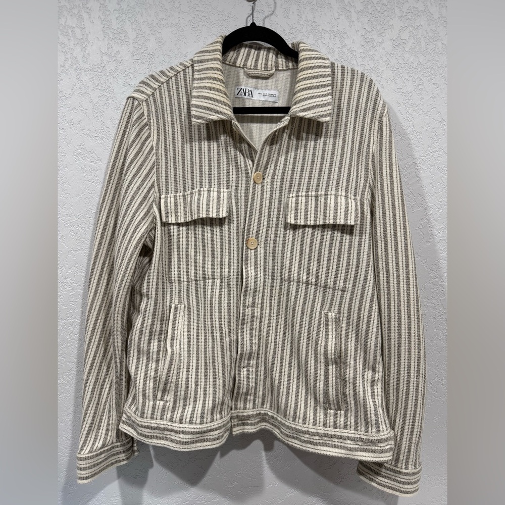 Zara Neutral Stripe Button-Front Overshirt in Beige & White